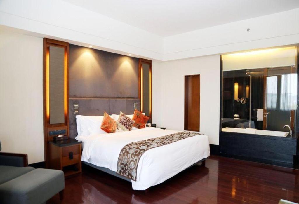 Worldhotel Grand Dushulake Suzhou Сучжоу Екстер'єр фото