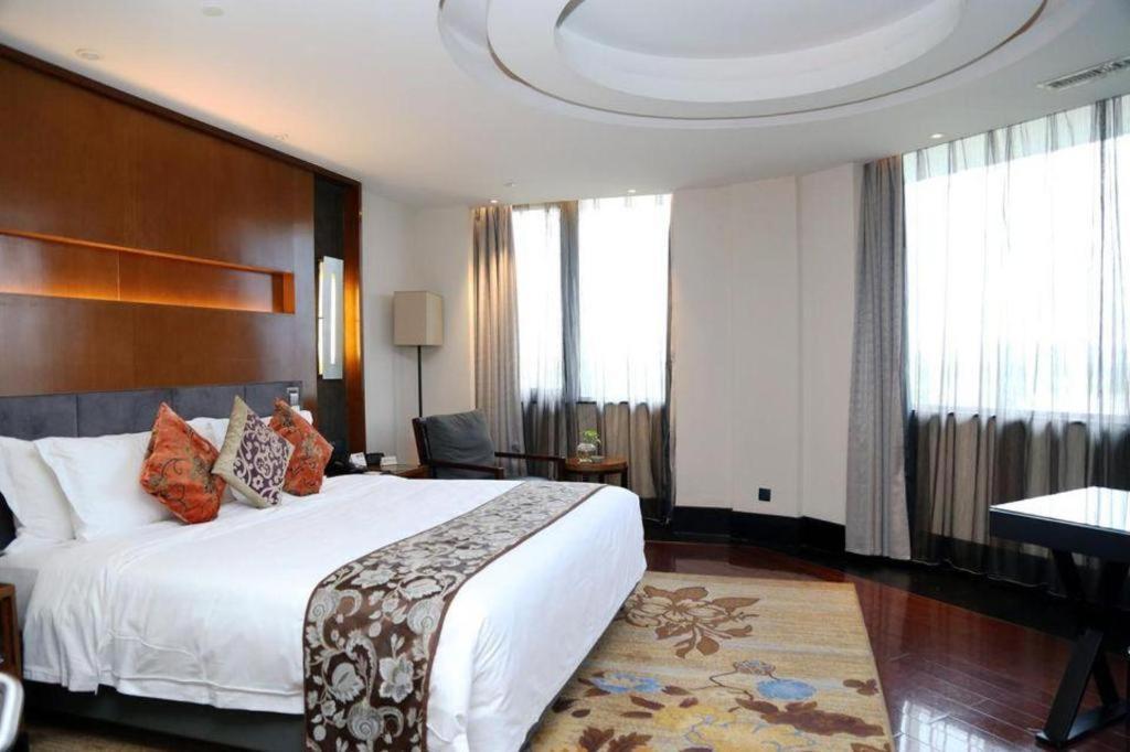 Worldhotel Grand Dushulake Suzhou Сучжоу Екстер'єр фото
